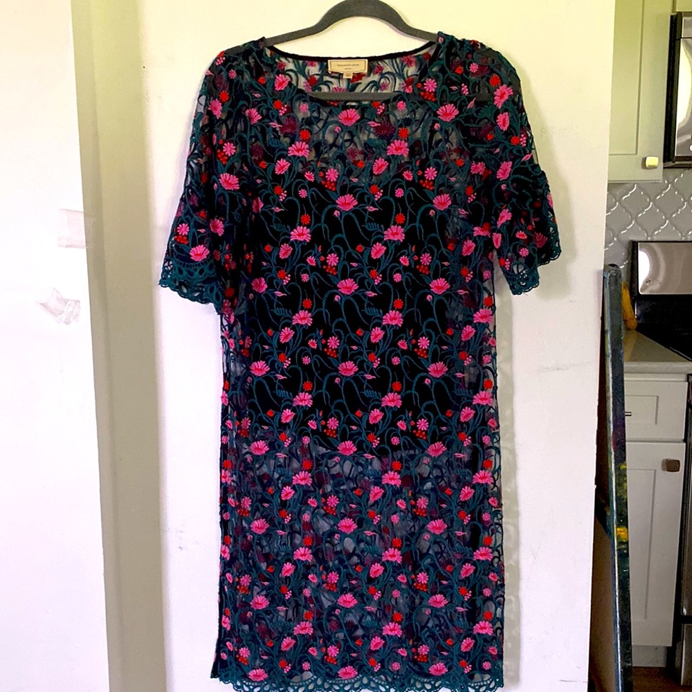 Anthropologie 2 piece embroidered tunic